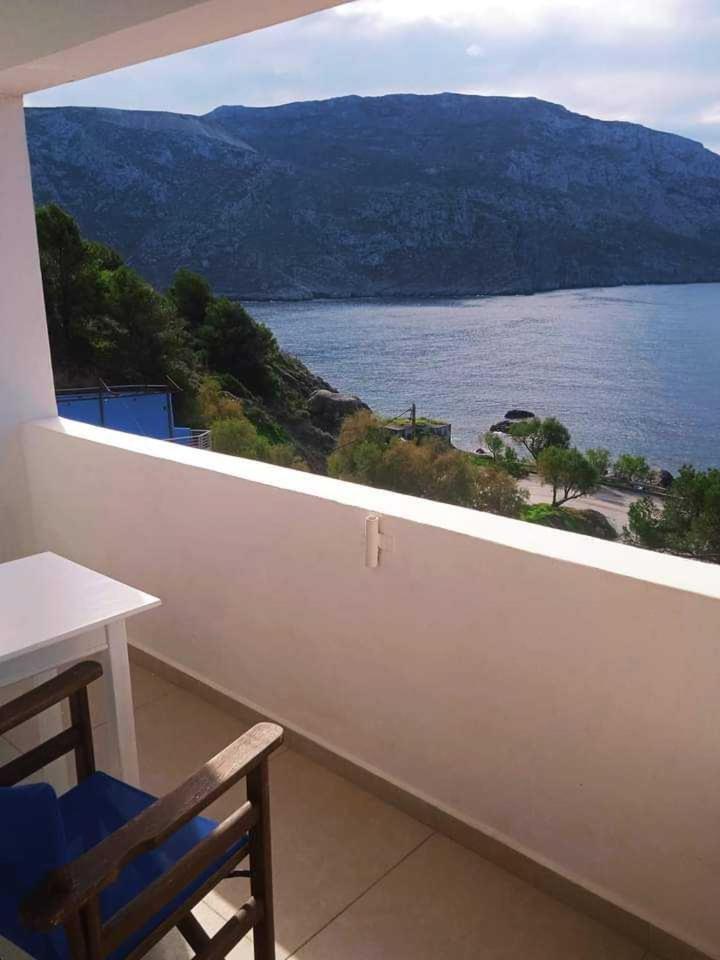 Kalymnos Platy Gialos Mousellis Makis Apartments Panormos  Dış mekan fotoğraf