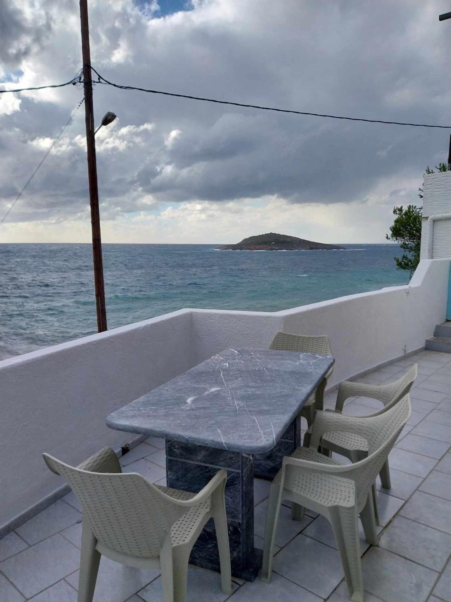 Kalymnos Platy Gialos Mousellis Makis Apartments Panormos  Dış mekan fotoğraf
