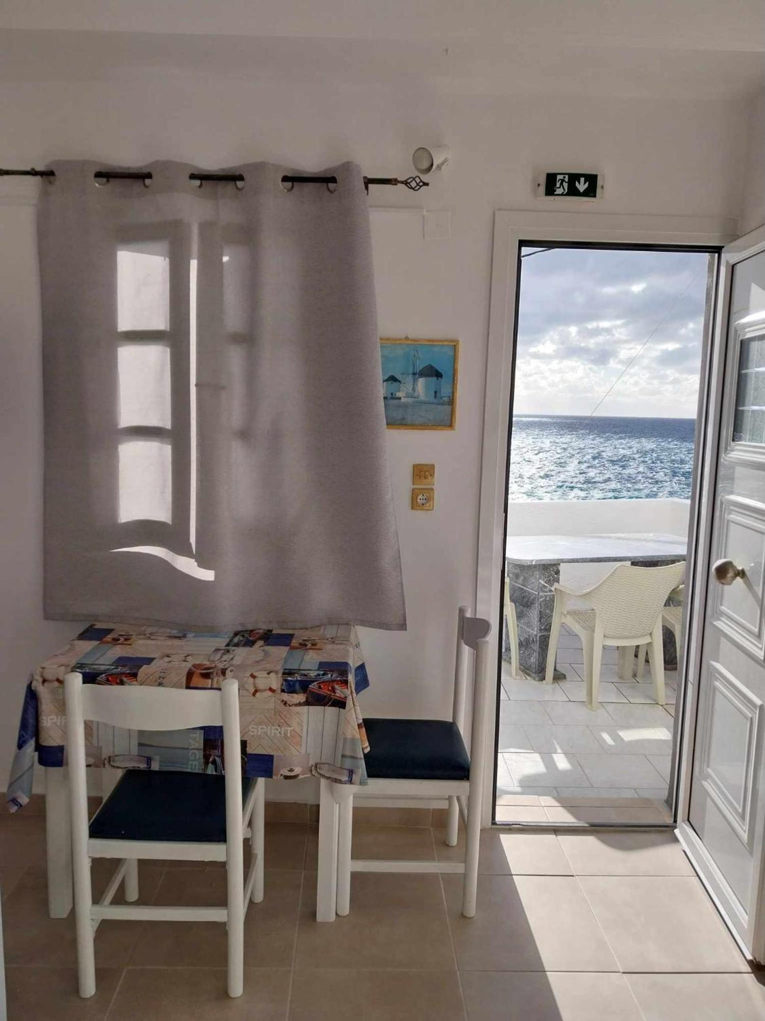 Kalymnos Platy Gialos Mousellis Makis Apartments Panormos  Dış mekan fotoğraf