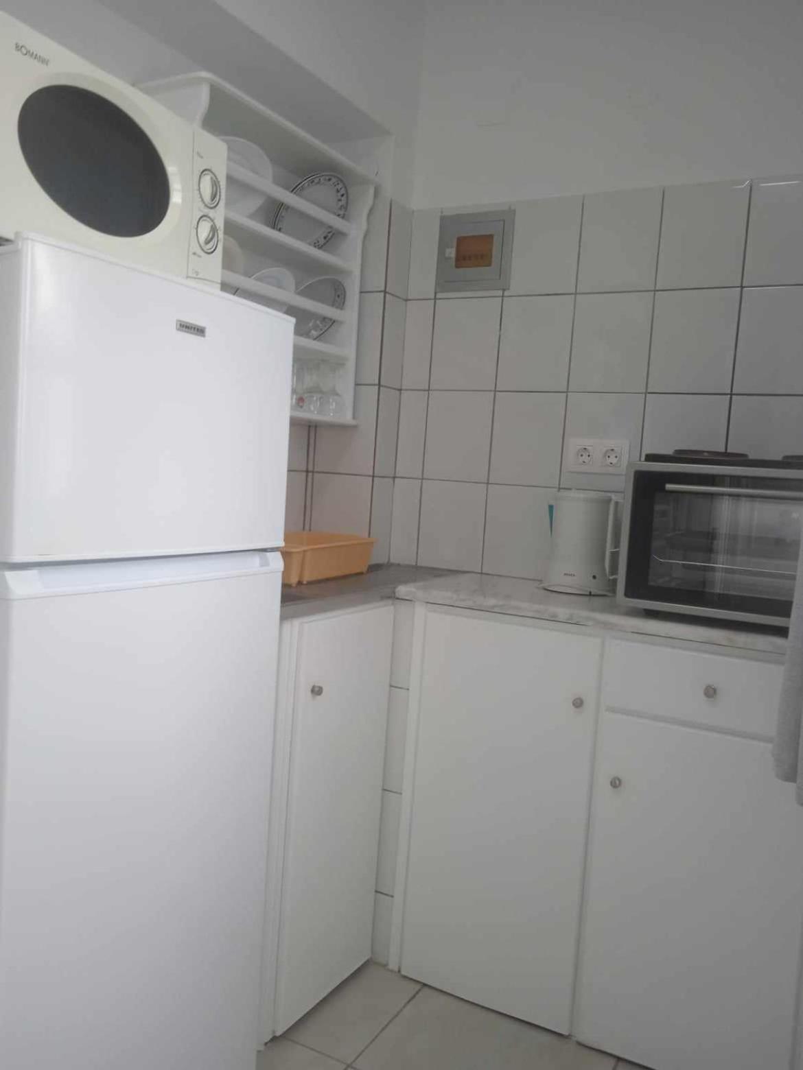 Kalymnos Platy Gialos Mousellis Makis Apartments Panormos  Dış mekan fotoğraf