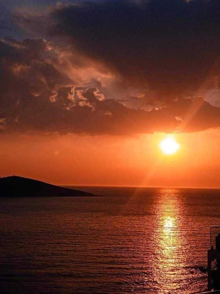 Kalymnos Platy Gialos Mousellis Makis Apartments Panormos  Dış mekan fotoğraf